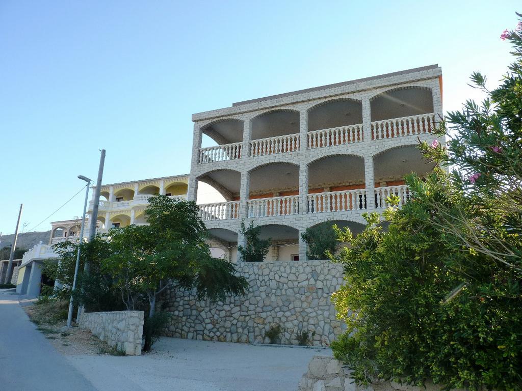 Apartments Villa Anastazija Pag Town Luaran gambar